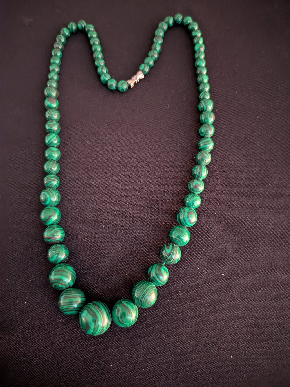 Vintage  From 1979s Malachite Necklace 10" -Screw Closure  Natural Stone Green